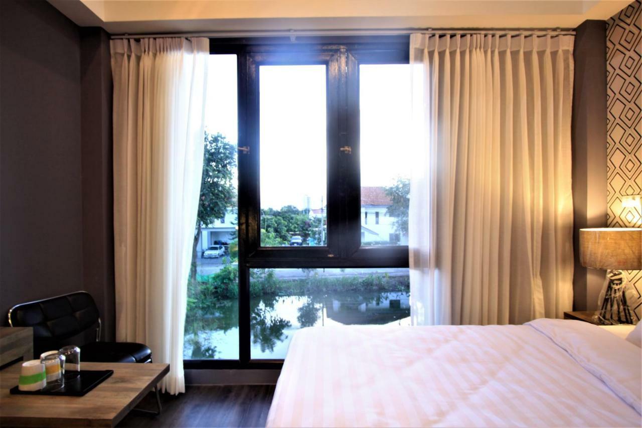 The Nichehome Waterside Living Čiang Mai Exteriér fotografie