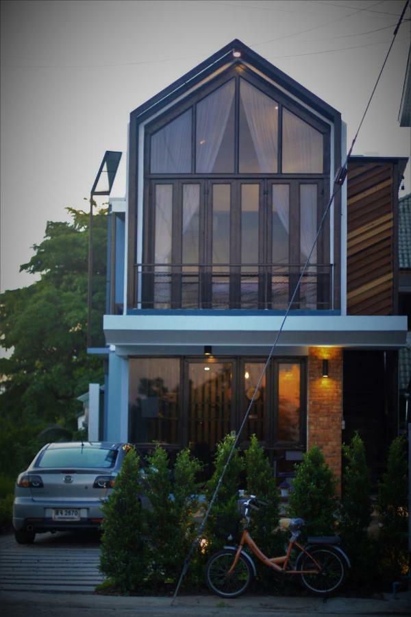 The Nichehome Waterside Living Čiang Mai Exteriér fotografie